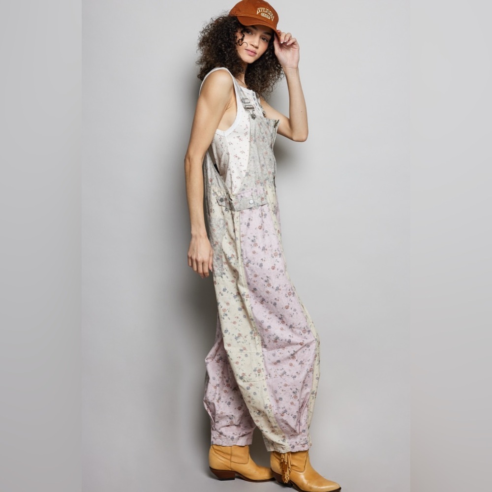 POL Blush Meadow Balloon-Leg Overalls - Picture 3 of 7